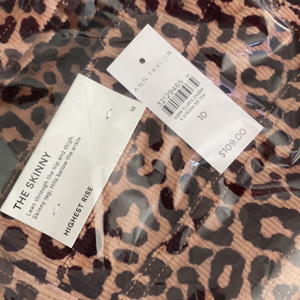 Ann Taylor The Animal Print High Rise Skinny Corduroy Pant - Picture 5 of 5